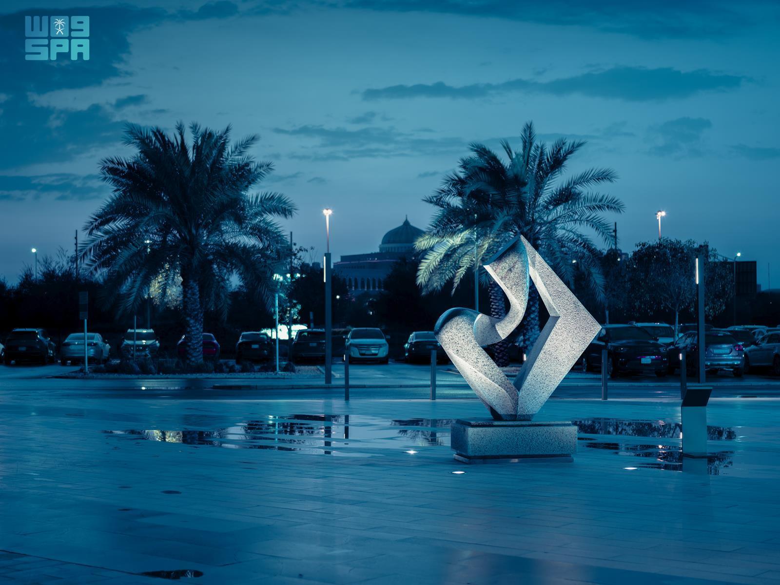 صورة من الألبوم