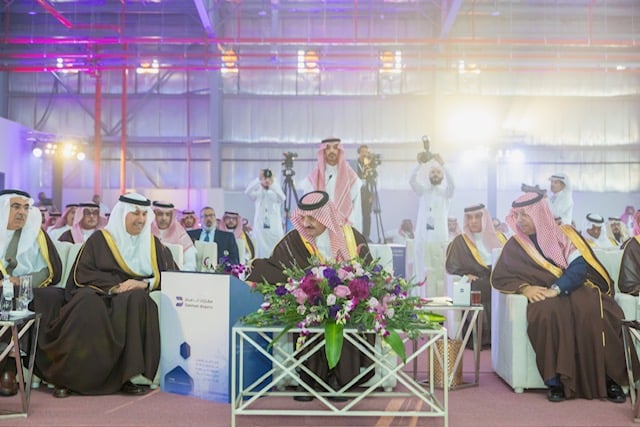 دشن أمير المنطقة الشرقية الأمير - صورة 3