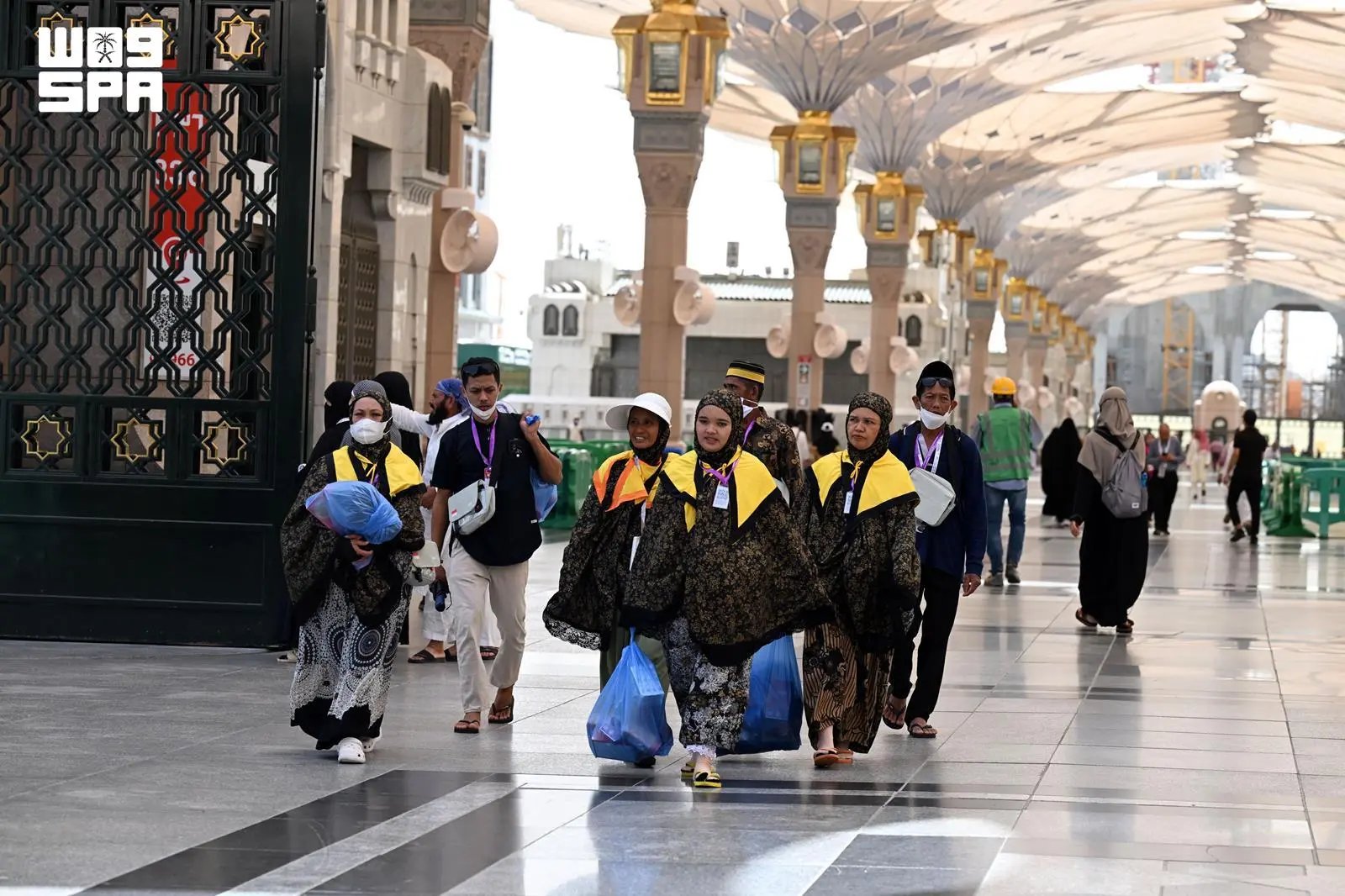 صورة من الألبوم