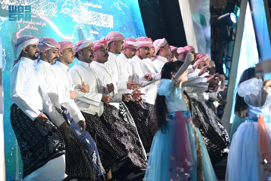 صورة من الألبوم