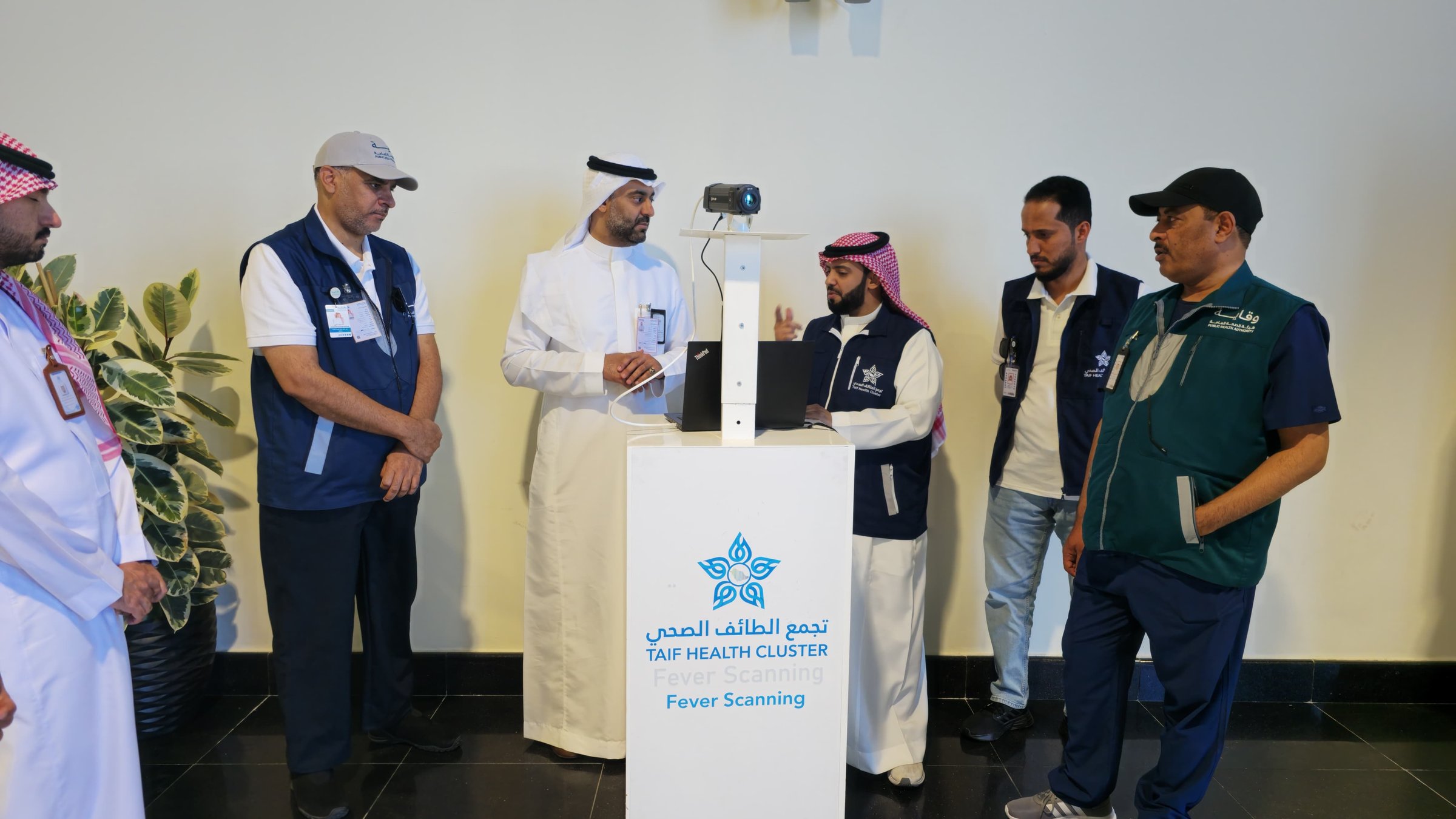 صورة من الألبوم