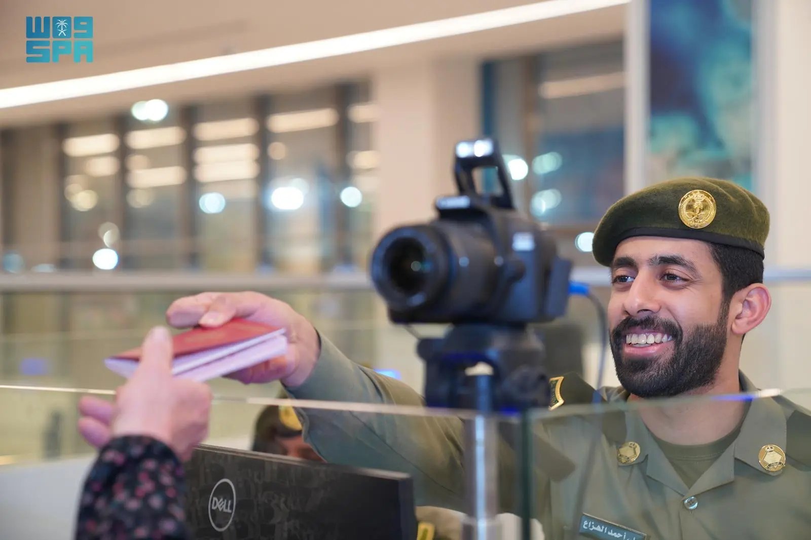 صورة من الألبوم