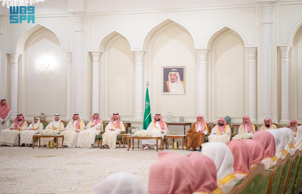 صورة من الألبوم