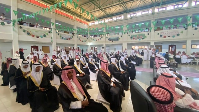 صورة من الألبوم