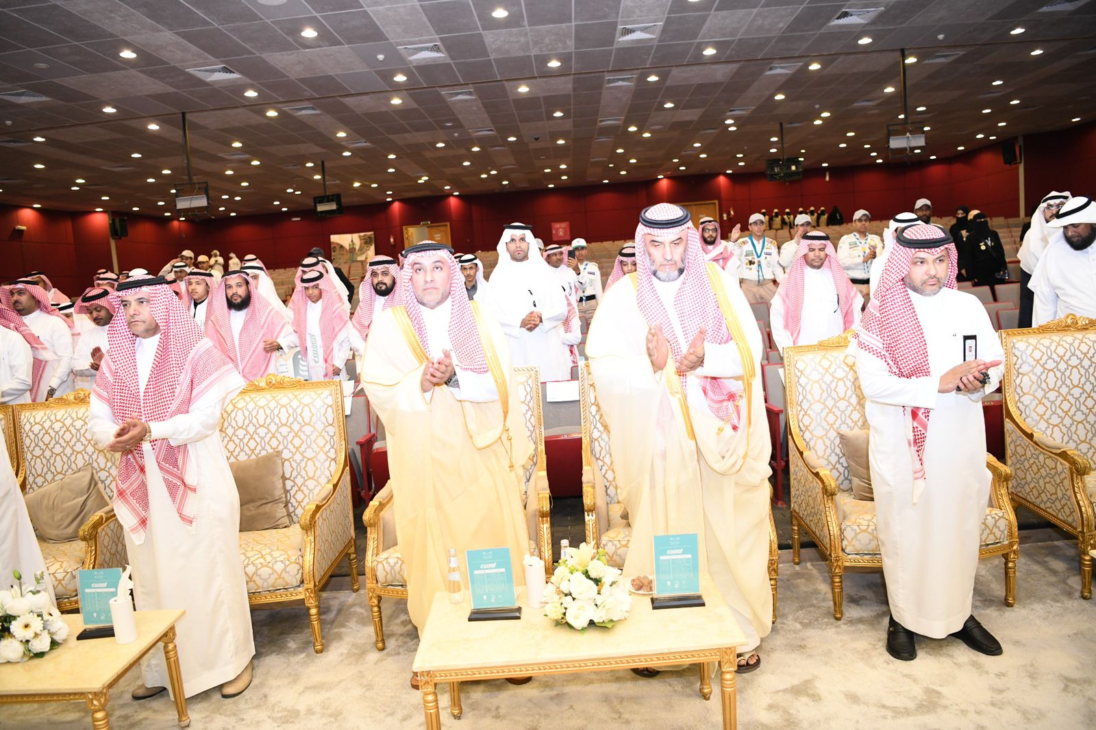 صورة من الألبوم