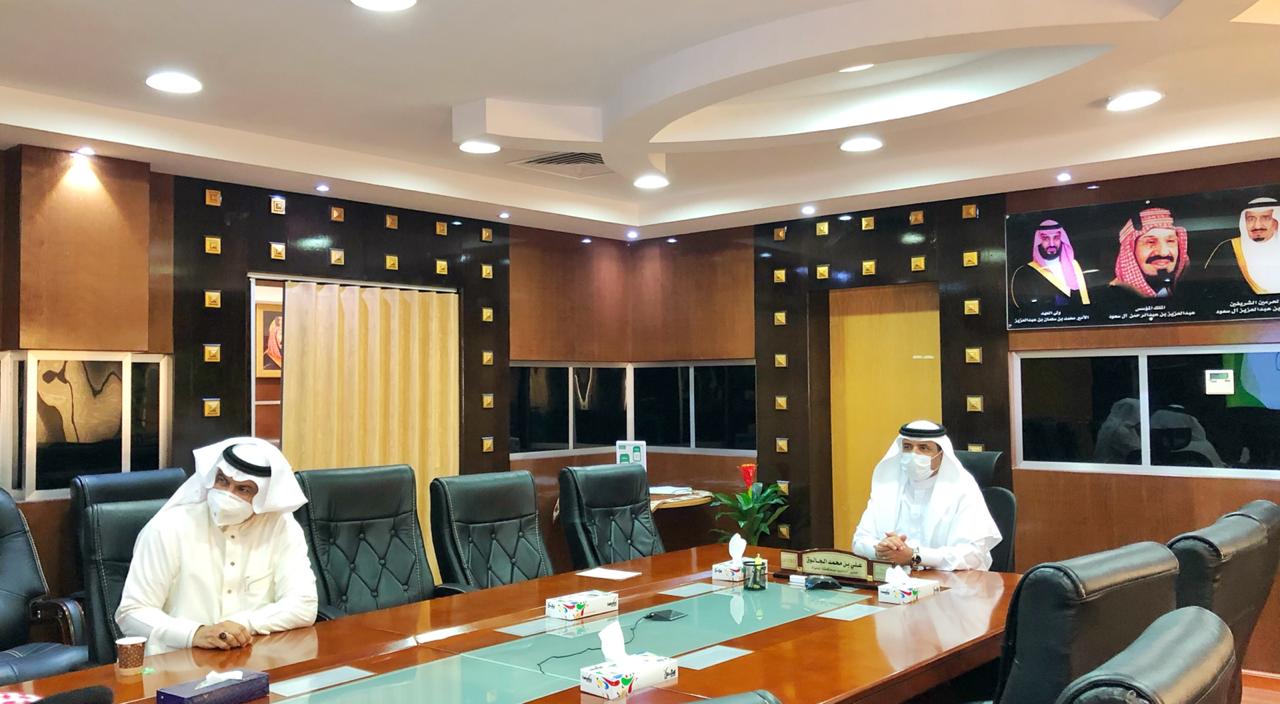 مدير تعليم المخواة يطلق خدمة