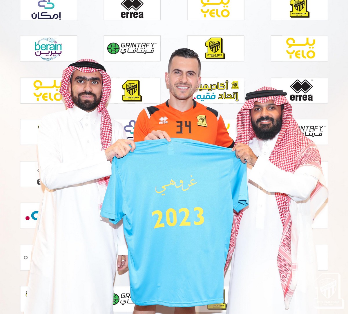?لاتحاد يمدِّد عقد حارسه البرازيلي