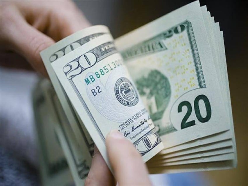 ولاية باول وعتبة الين مؤشران..
