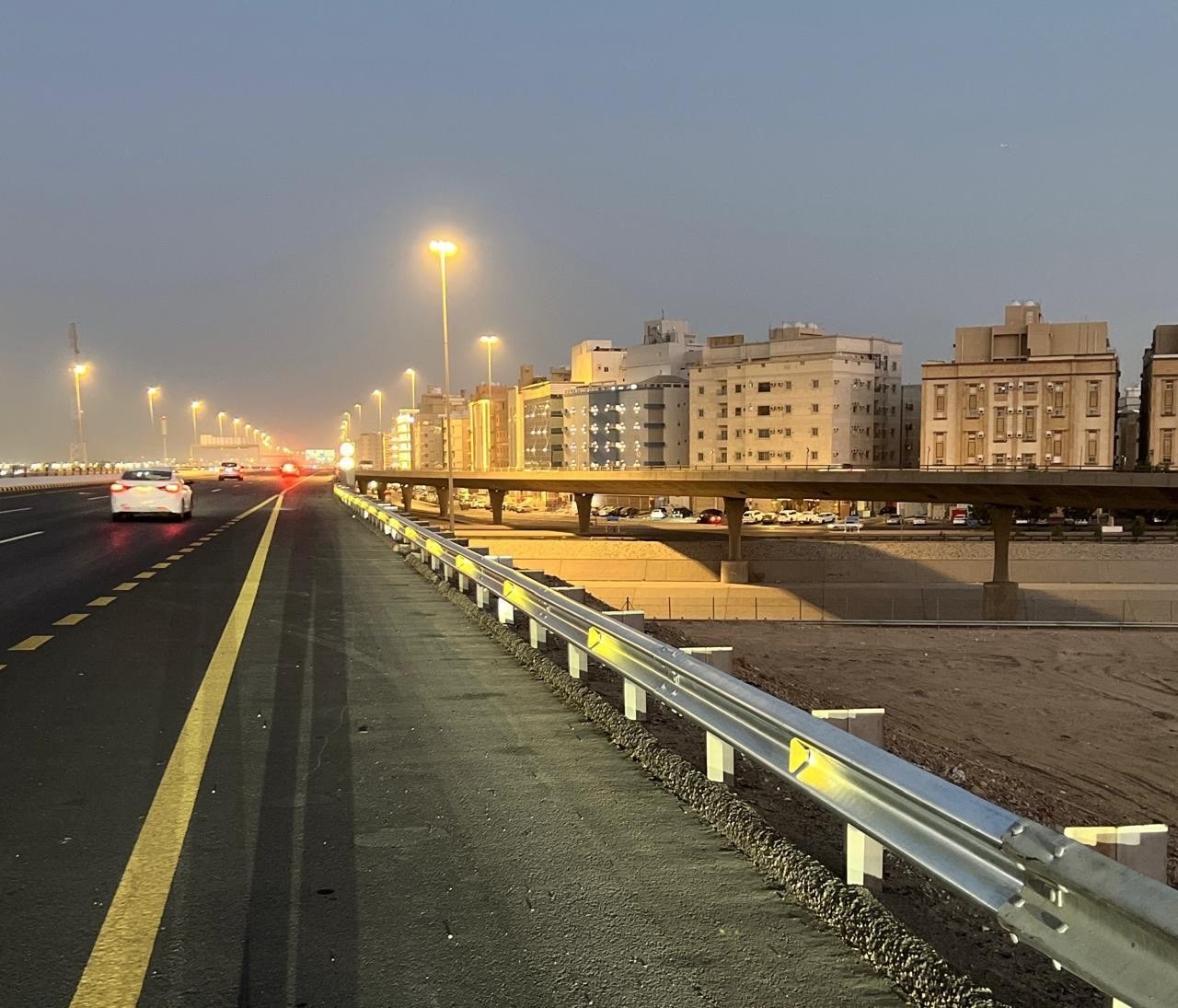 صورة من الألبوم