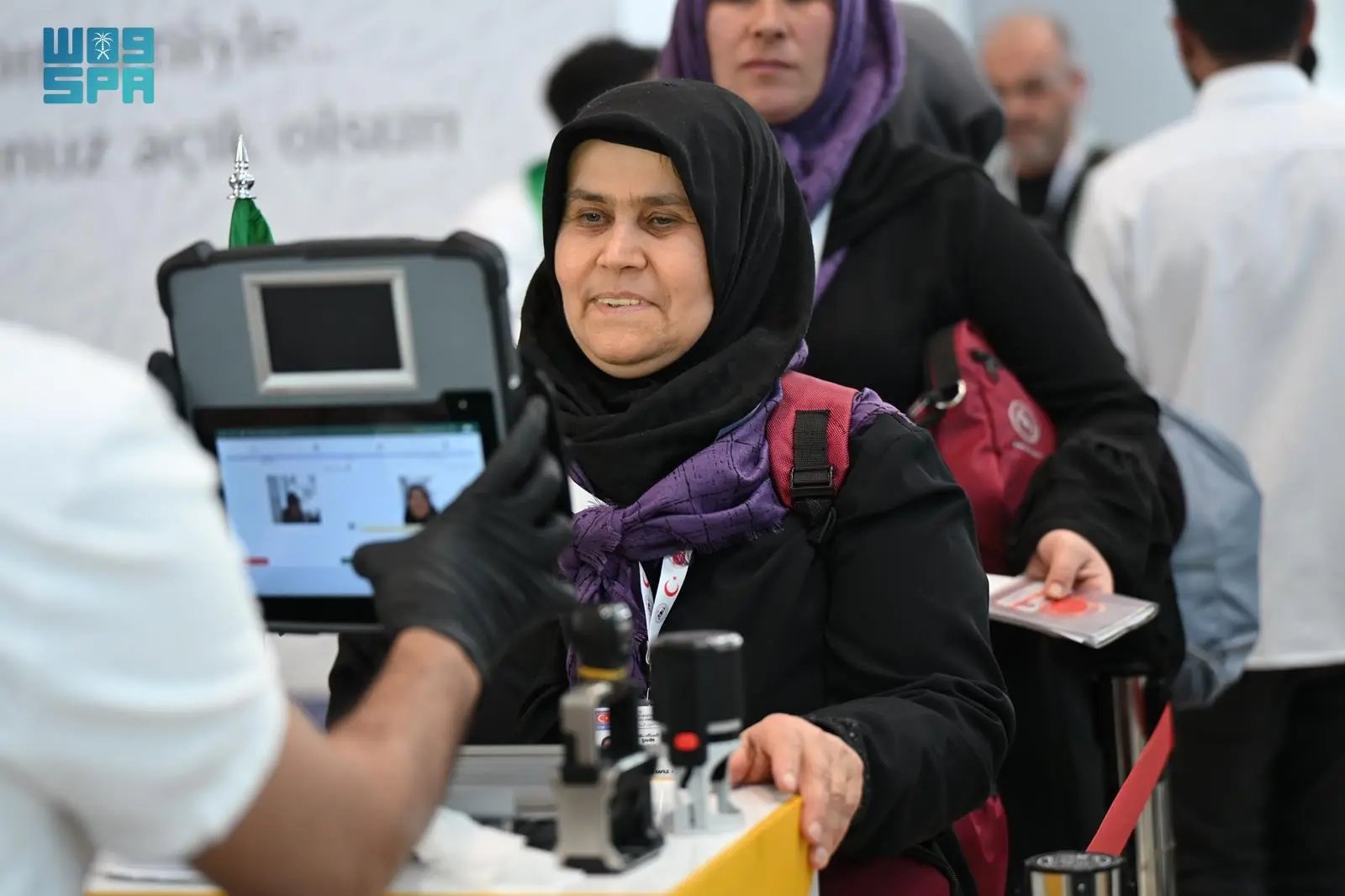صورة من الألبوم