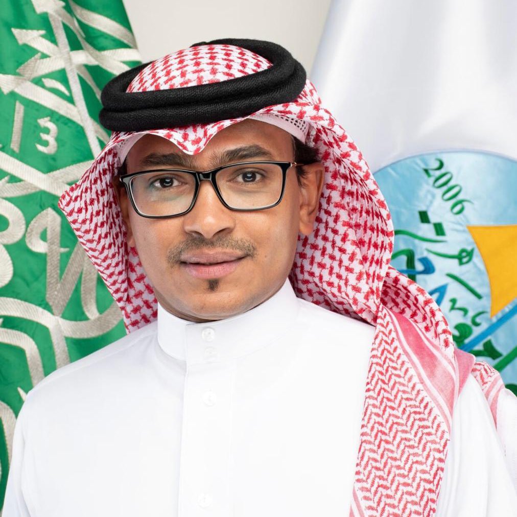 ?ستاذ بعلم البيئة النباتية بجامعة