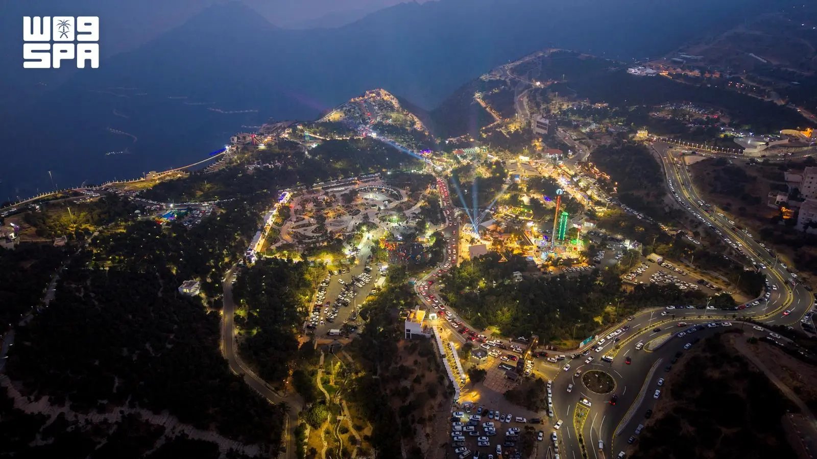 صورة من الألبوم