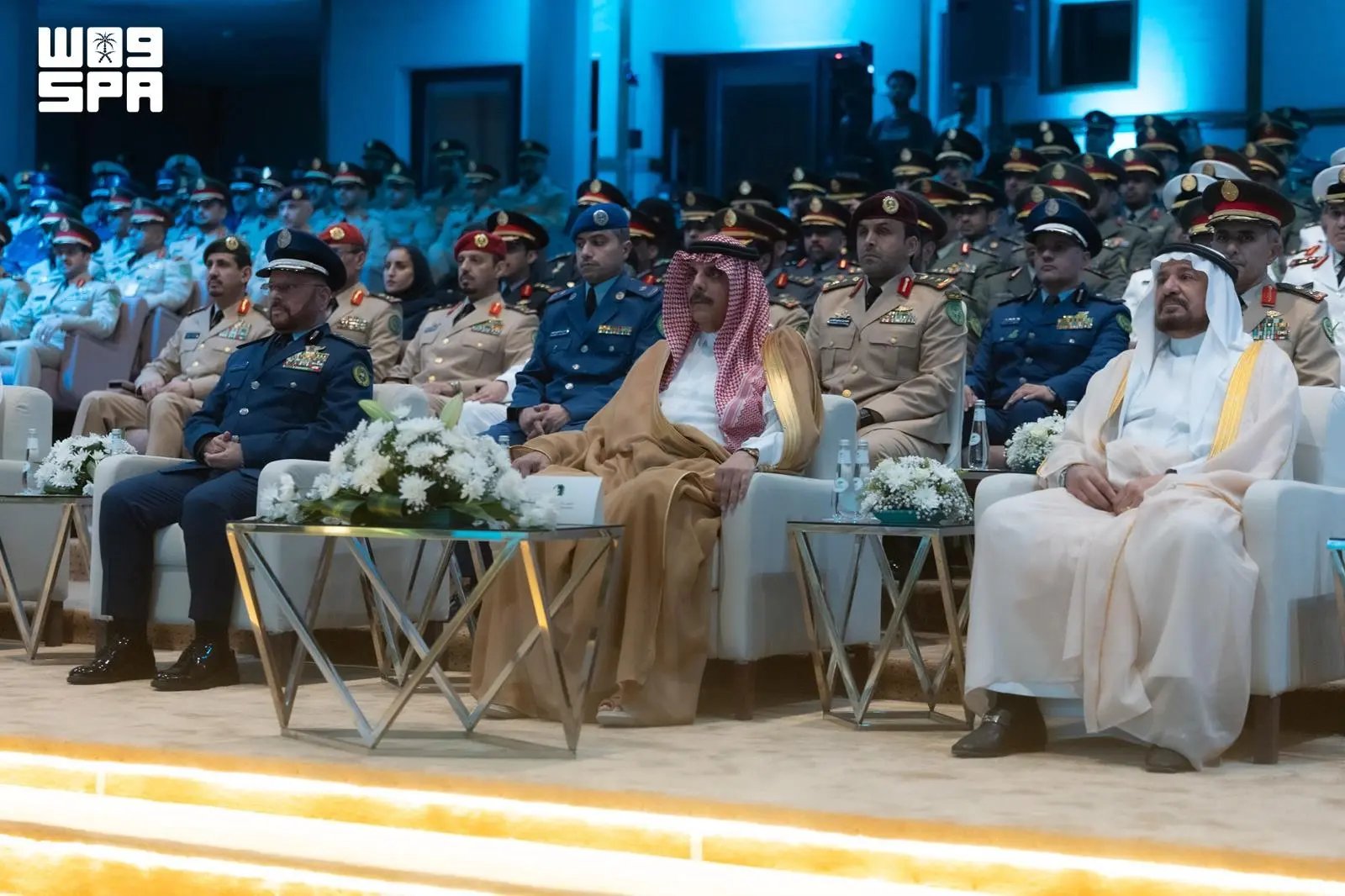 صورة من الألبوم