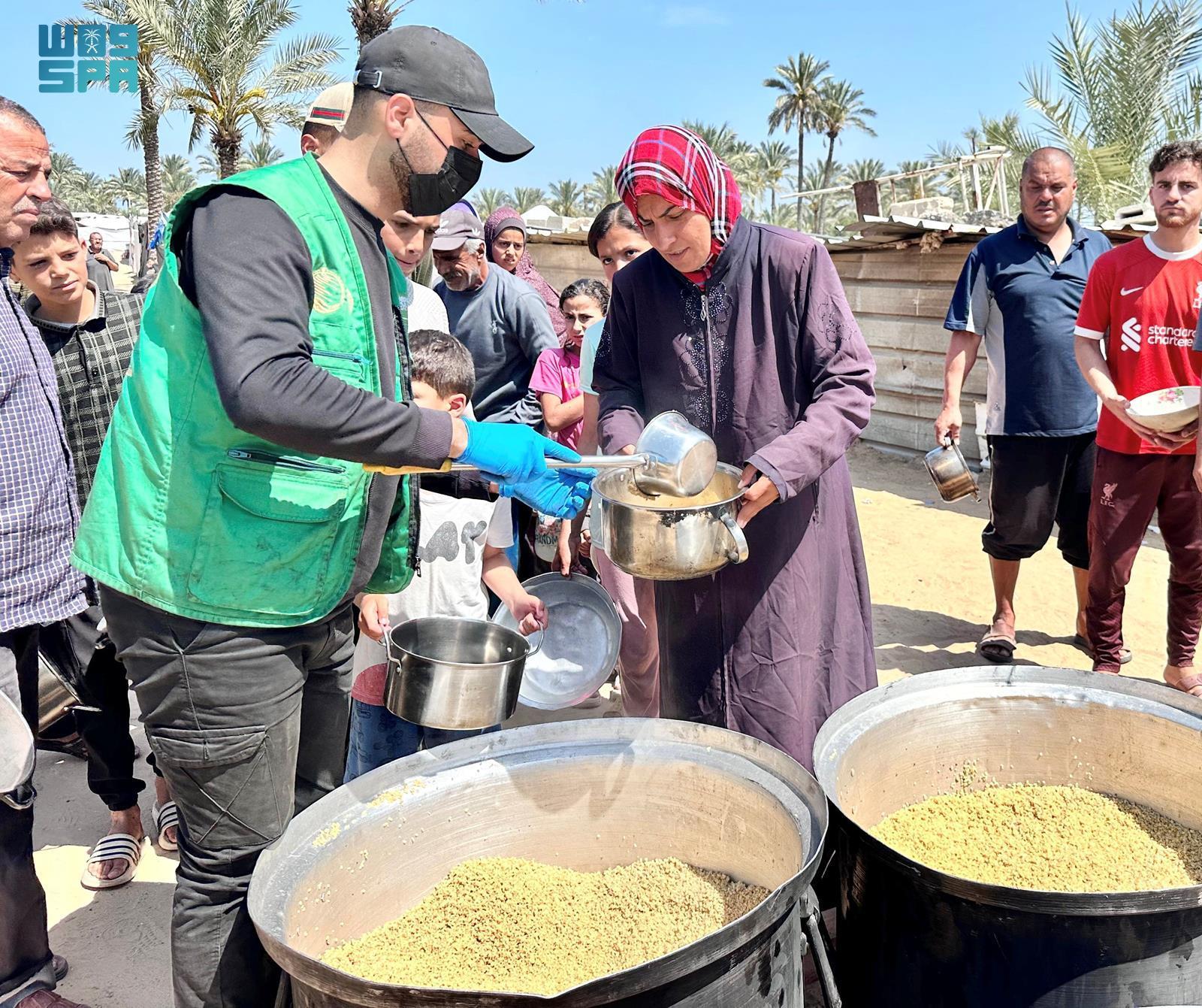 صورة من الألبوم