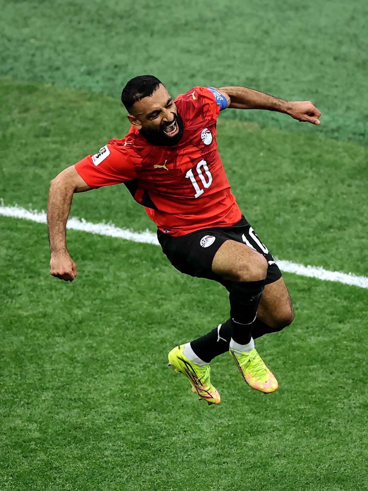 مصر تُسقط نيوزيلندا بثلاثية وتُحكم قبضتها في كأس العالم 2026. قلبت تأخرها إلى فوز بثلاثة أهداف عبر أداء هجومي فعّال. تفوّق واضح في الاستحواذ والتسديد مع تألق لافت لنجم اللقاء 