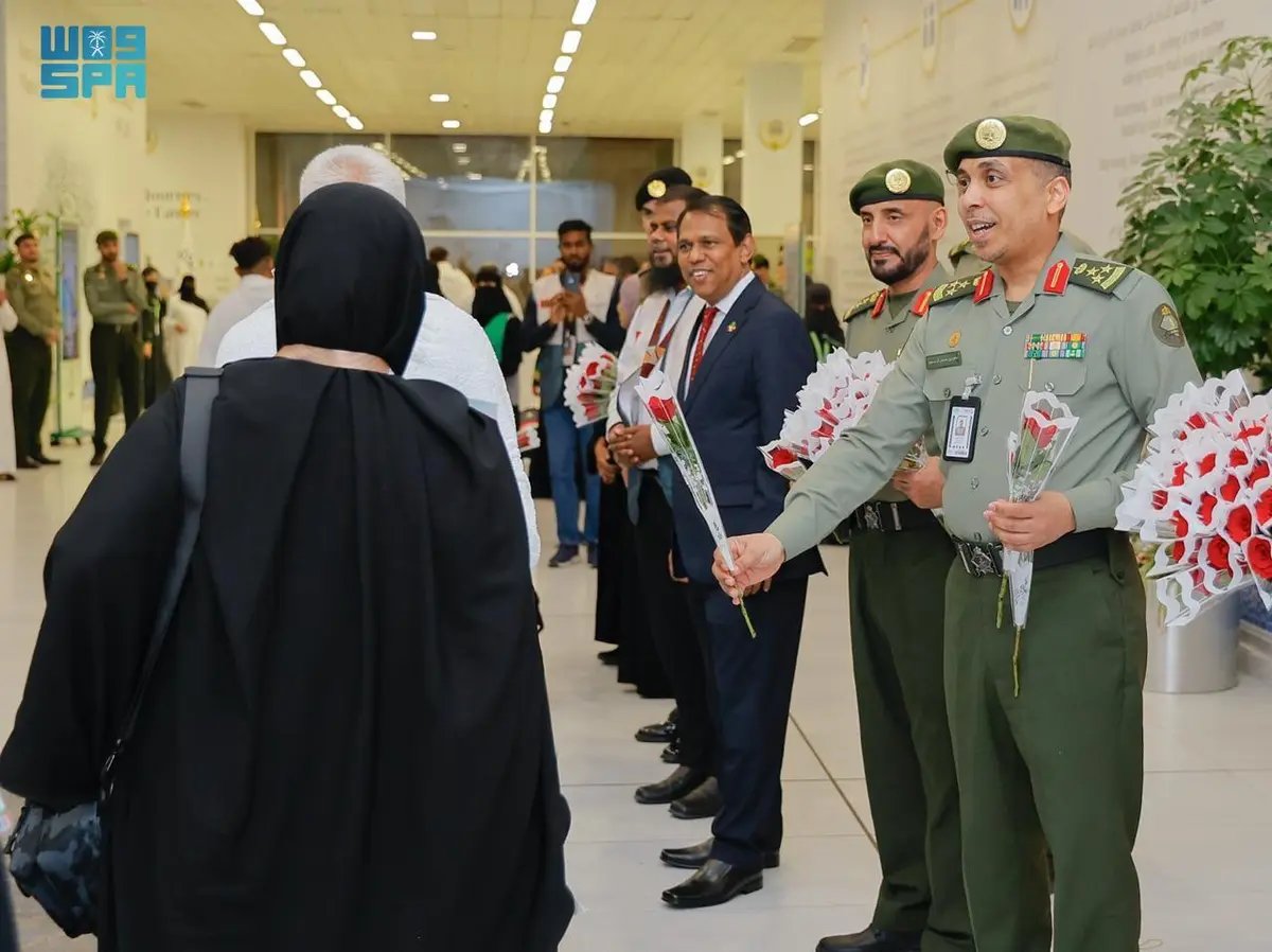 وصول أولى رحلات مبادرة طريق
