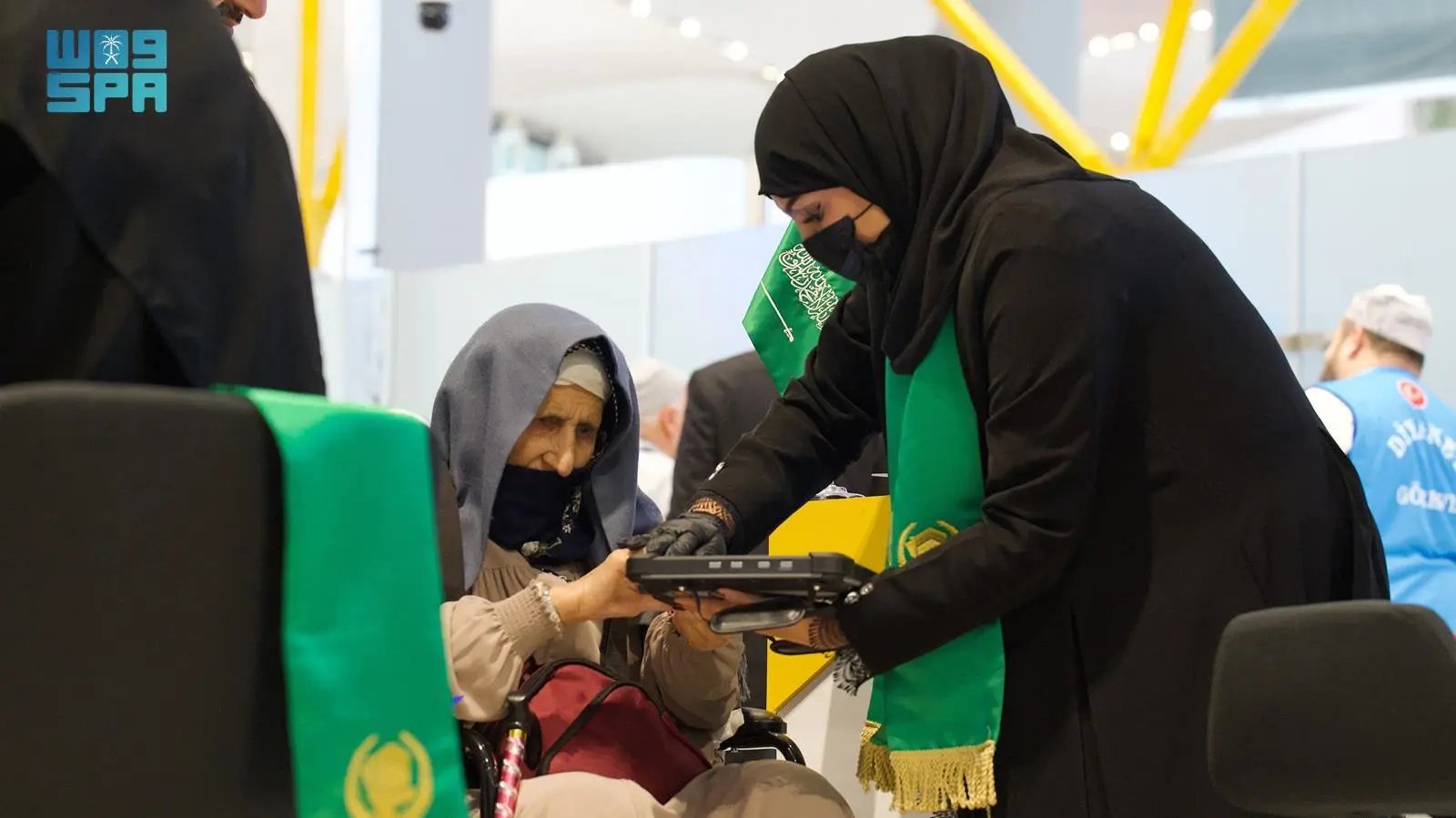 صورة من الألبوم