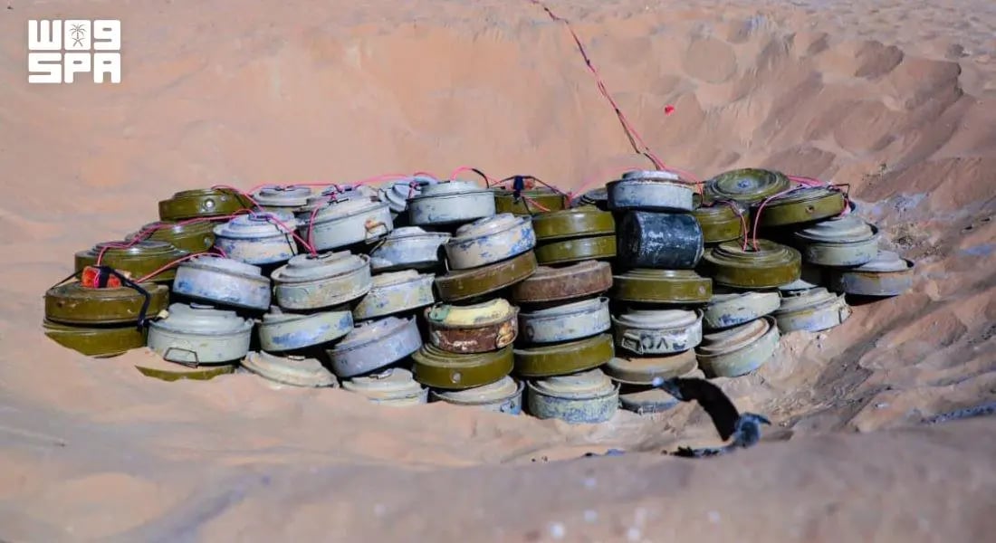 مشروع مسام ينتزع 1.590 لغمًا في اليمن خلال أسبوع ويرفع إجمالي ما أزاله إلى 562 ألفًا - إجمالي الألغام المنزوعة منذ بدء المشروع بلغ 562.730 لغمًا. - الجهود تهدف لحماية المدنيين وتعزيز الأمن في اليمن 