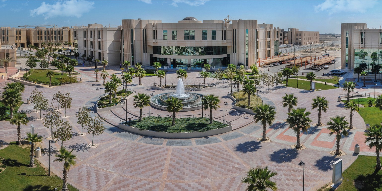 جامعة الإمام عبدالرحمن بن فيصل تفتح التقديم على منح ماجستير مدعومة من القطاع الخاص. المنح تستهدف تخصصات الهندسة والعلوم والحاسب الآلي ضمن برامج نوعية لدعم الكفاءات الوطنية.. التقديم متاح الإلكتروني المخصص مع التأكيد على الشروط والمتطلبات المعلنة 