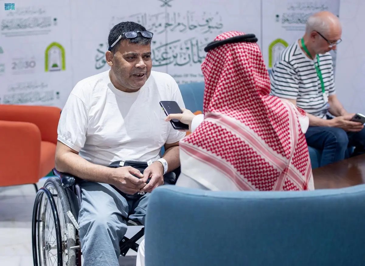 ?لحاج المشاعرة: فقدت قدمَيّ ووظيفتي..