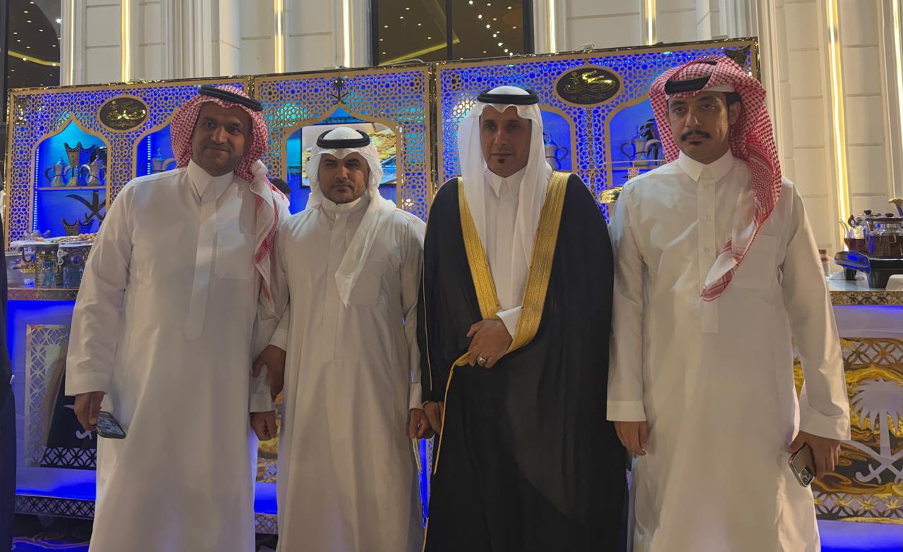 نايف الحارثي يحتفل بزواجه في الزواج الجماعي الرابع لأهالي قرية العرق بالطائف