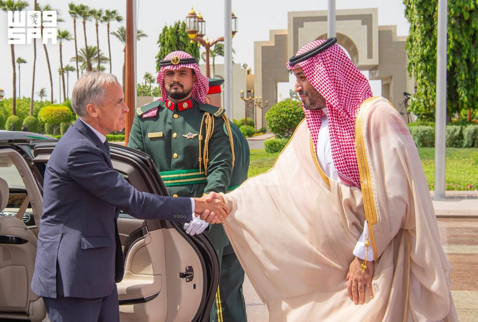 صورة من الألبوم