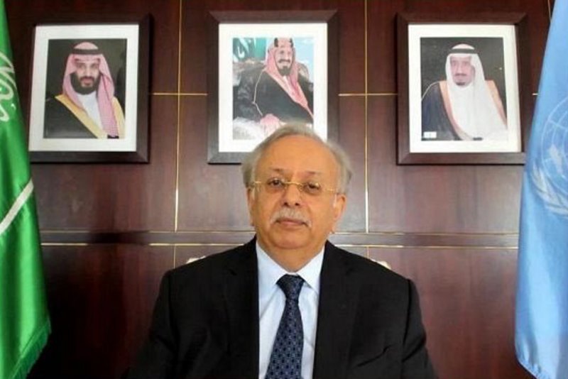 ?لمعلمي يناقش مع مندوب الصين
