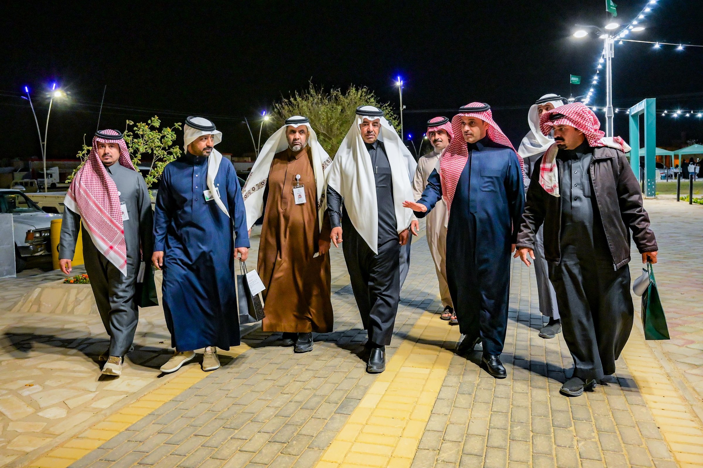 صورة من الألبوم