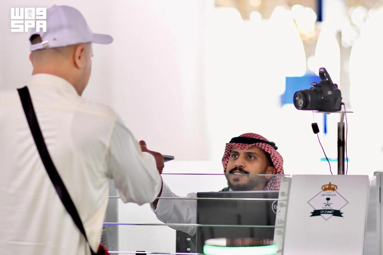صورة من الألبوم