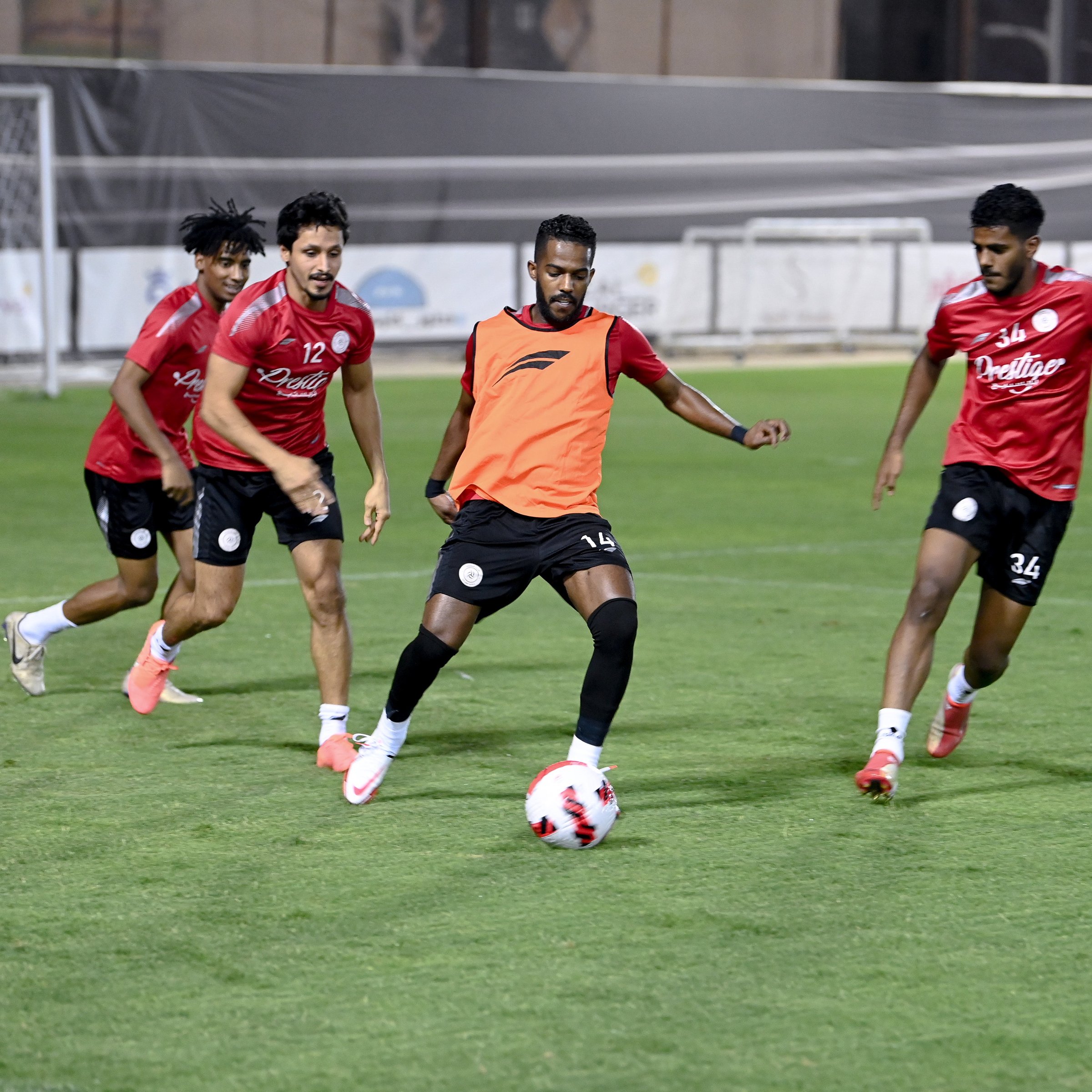 ?لشباب يعاني بسبب إصابات وغيابات