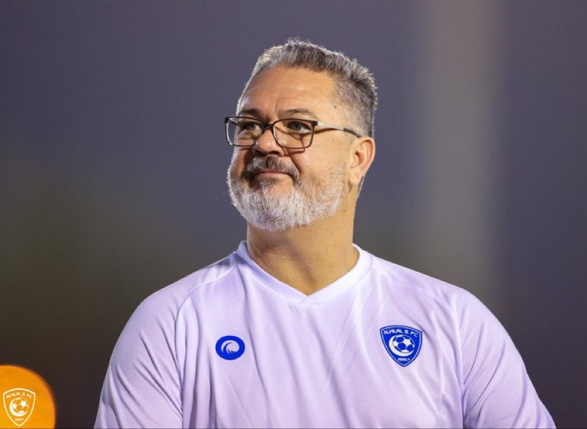 مدربا الهلال والاتحاد البرازيليون سيغزون