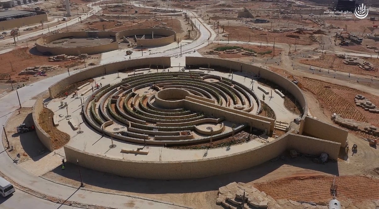 صورة من الألبوم