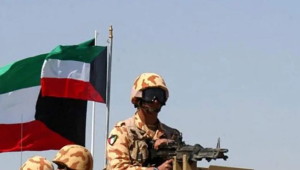 الجيش الكويتي يعترض 13 صاروخاً و17 مسيّرة في عدوان إيراني استهدف منشآت حيوية ومطار الكويت الدولي #عاجل 