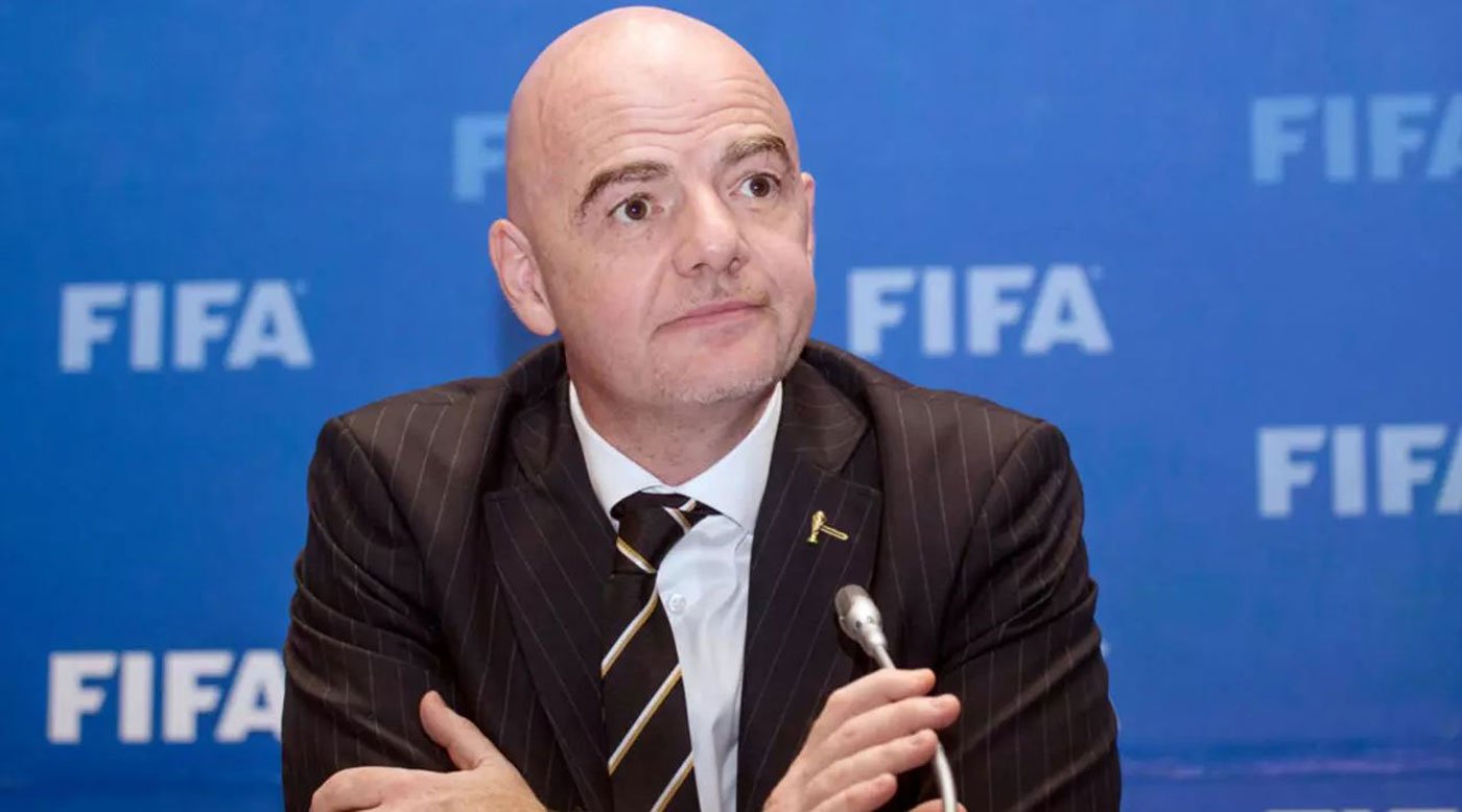 ?ئيس الاتحاد الدولي لكرة القدم: