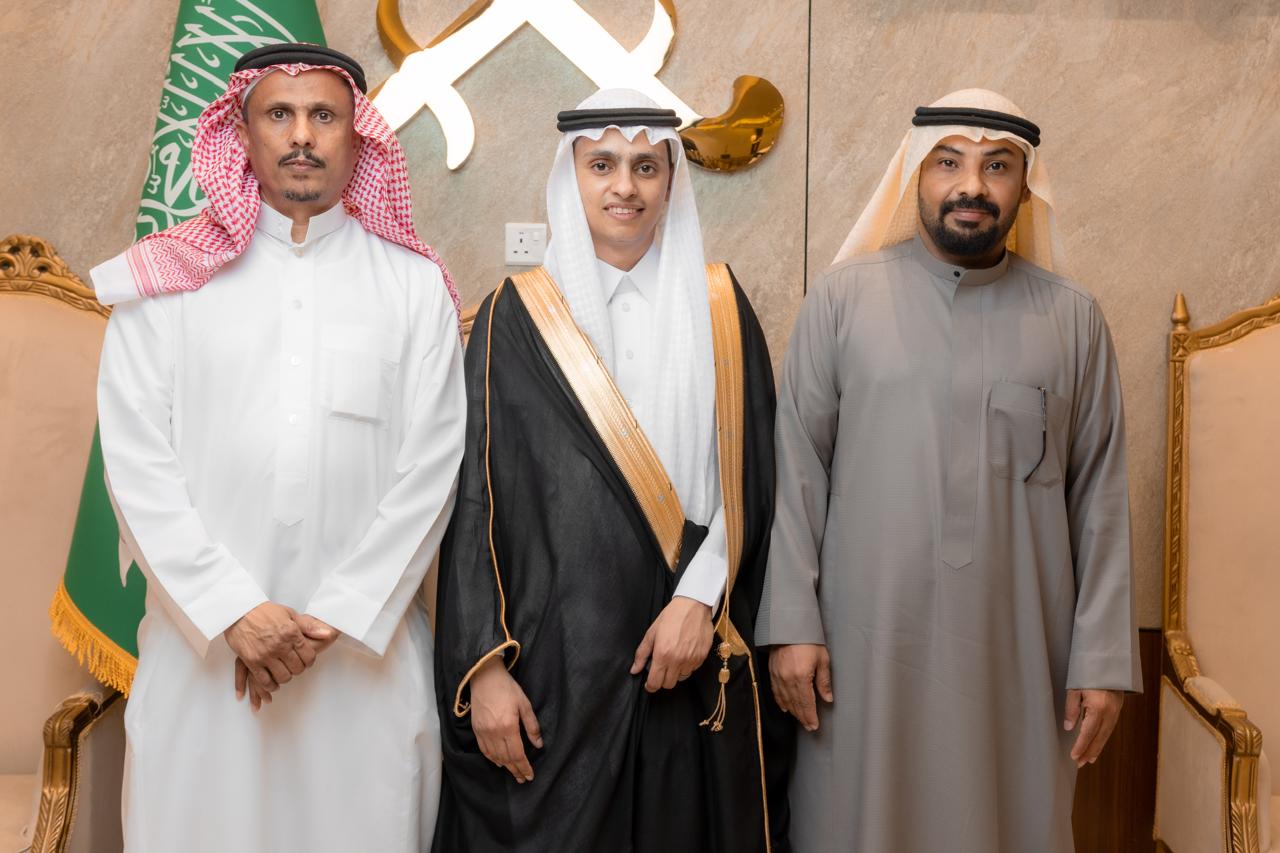 صورة من الألبوم