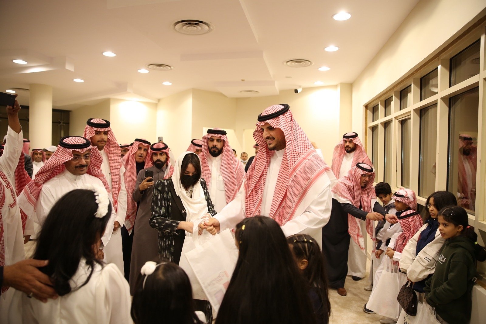 صورة من الألبوم