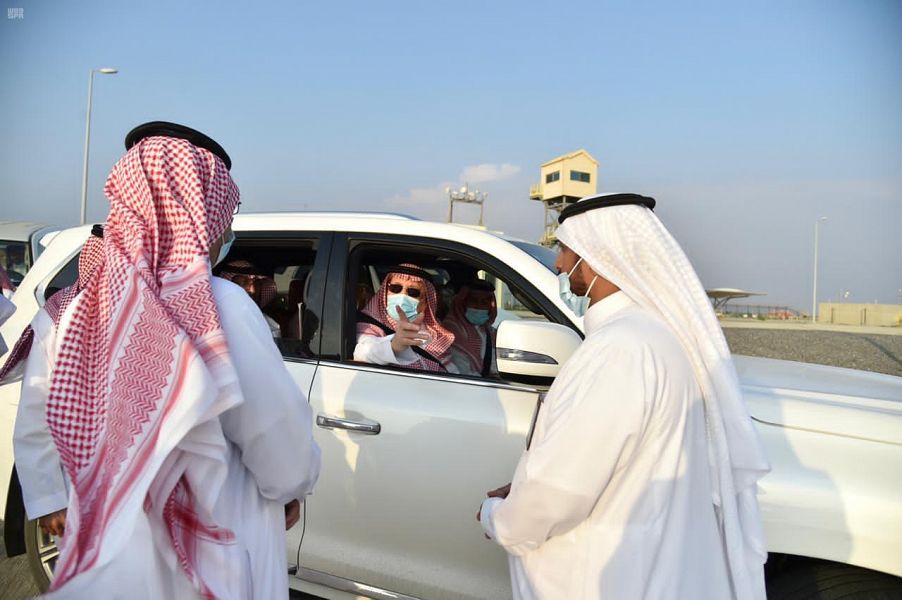 ?مير منطقة جازان يتفقد مركز