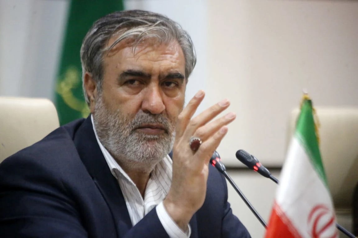 مسؤول إيراني: تكرار الخطأ سيقابل برد أقوى.. واحترموا النظام البحري الجديد لإيران. دعا إلى احترام ما وصفه بـ النظام البحري الجديد لإيران. التحذيرات تتزامن مع تبادل رسائل بشأن أمن الملاحة البحرية 