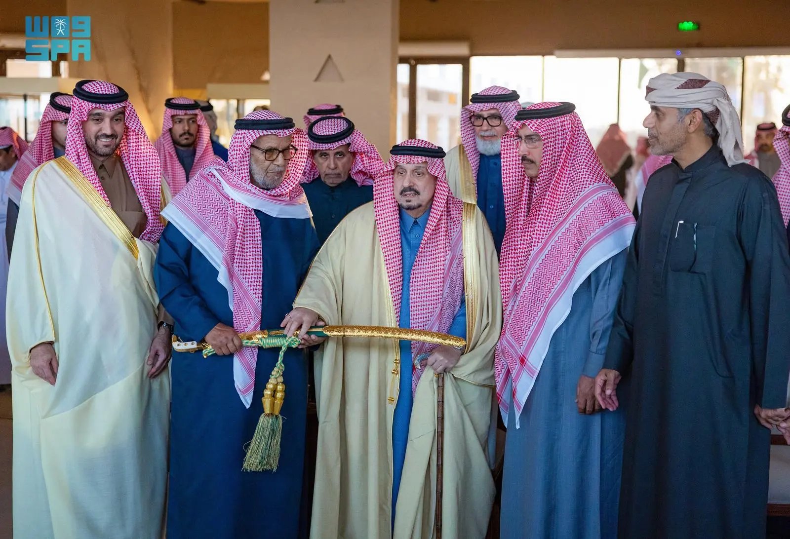 صورة من الألبوم