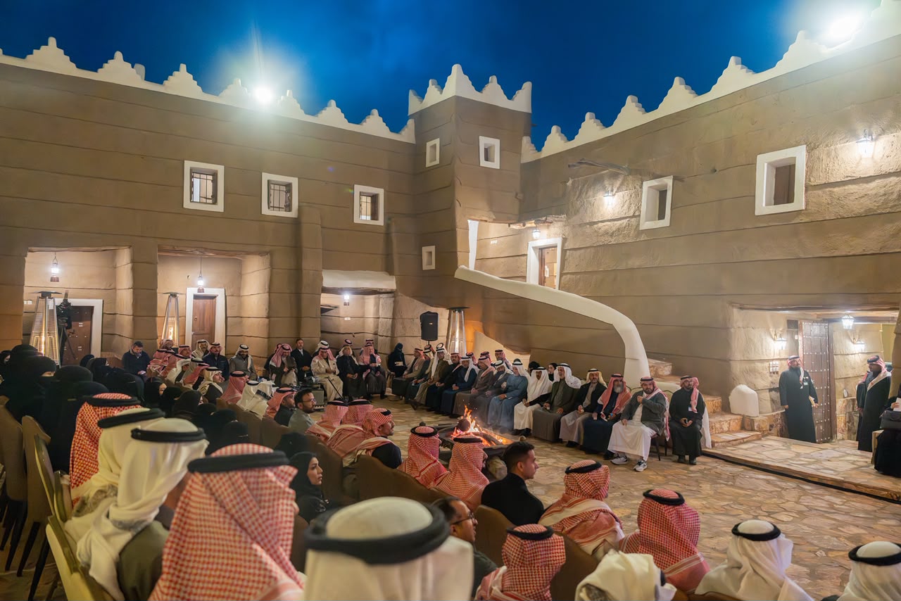 صورة من الألبوم