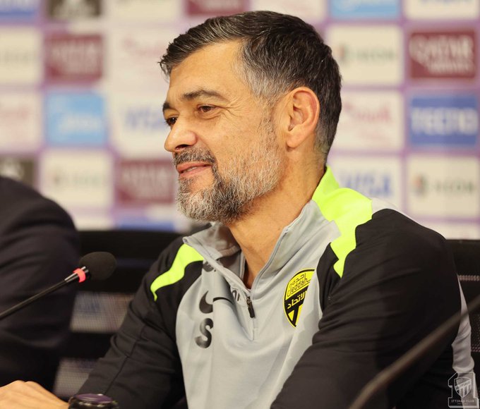 كونسيساو: الاتحاد جاهز لمواجهة الغرافة في دوري أبطال آسيا للنخبة.. ومارتينز يتوعّد بمباراة قوية. كونسيساو يؤكد جاهزية الاتحاد وصعوبة المواجهة. إشادة بتأثير كانتي وضغط المباريات. ميتاي: لا توجد مباراة سهلة آسيويًا 