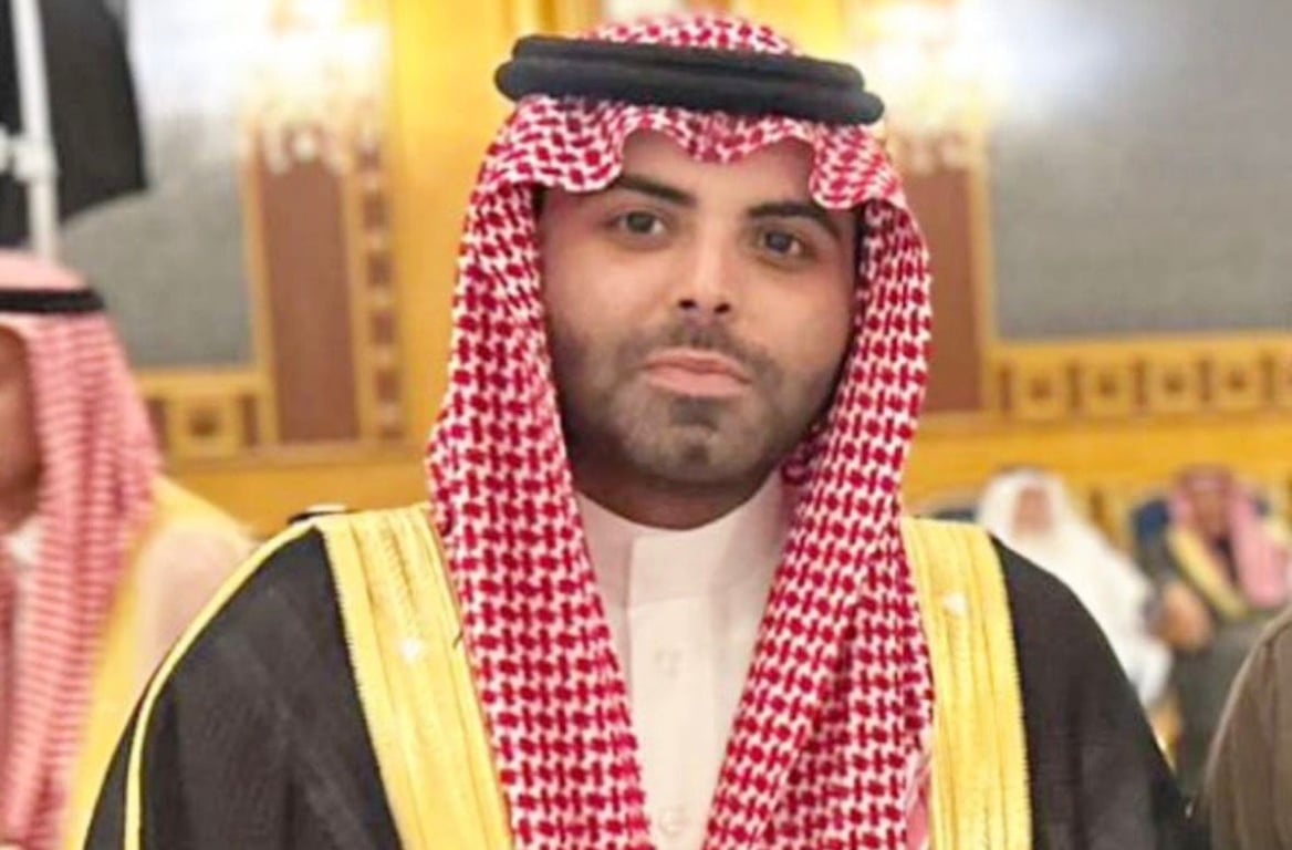 بندر العريفي يتبرع بـ100 ألف ريال عبر إحسان دعمًا للحملة الوطنية للعمل الخيري السادسة 