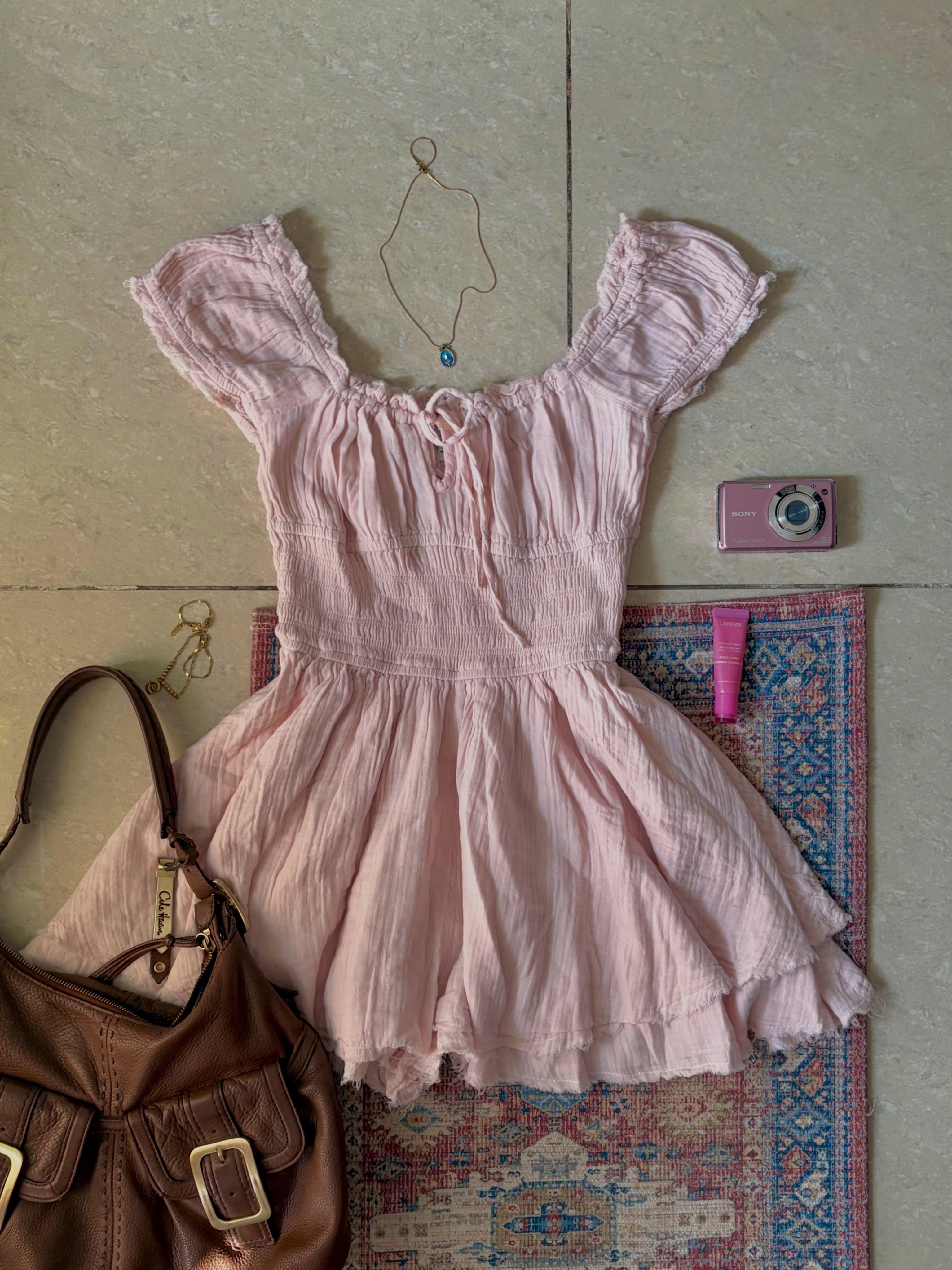 Babypink romper from Urban Outfitters - View 1