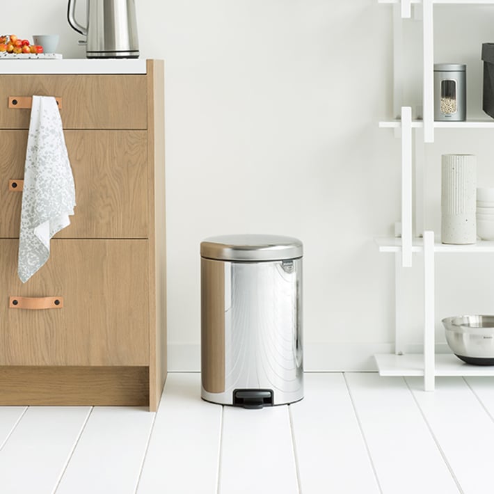 Кош за смет с педал Brabantia NewIcon 20L, Brilliant Steel