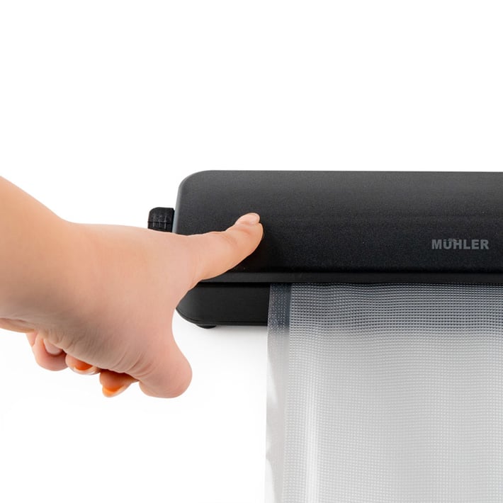 Уред за вакуумиране MUHLER MV-90N с 15бр. торбички