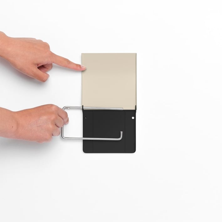 Държач за тоалетна хартия Brabantia ReNew Soft Beige
