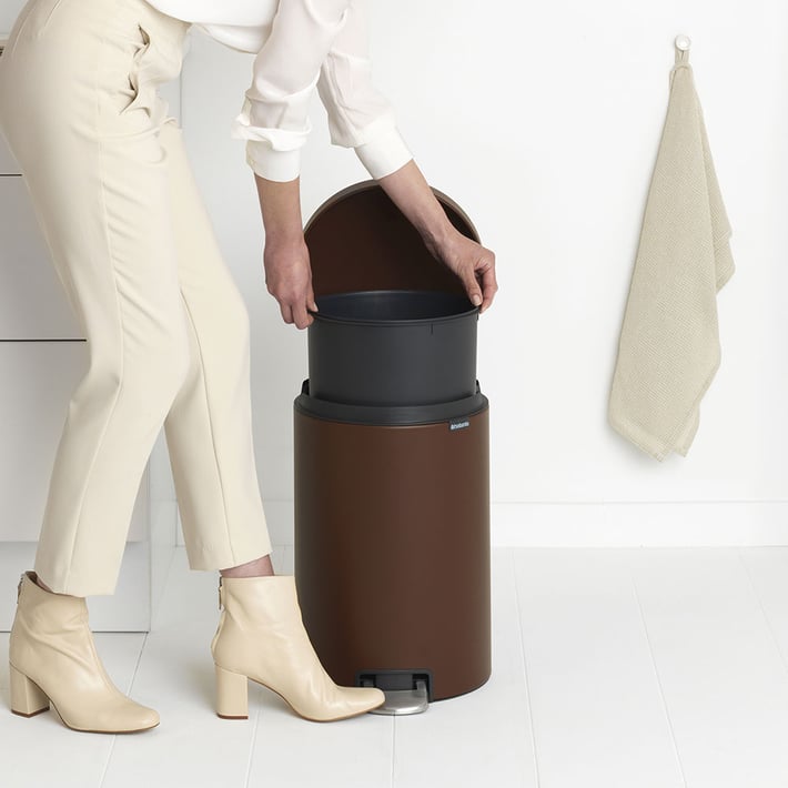 Кош за смет с педал Brabantia NewIcon 20L, Mineral Cosy Brown