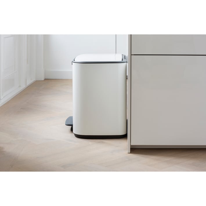 Кош за смет Brabantia Bo Pedal 36L, White