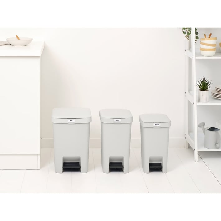 Кош за смет с педал Brabantia StepUp 16L, Light Grey