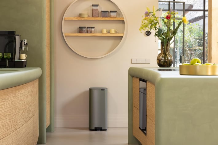 Coș de gunoi Brabantia Bo Pedal 30L, platină